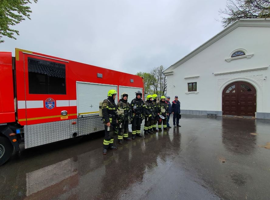   � ��������� ����������� ������� �������-����������� �������