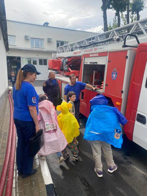 Рисунок2.png Рисунок2.png